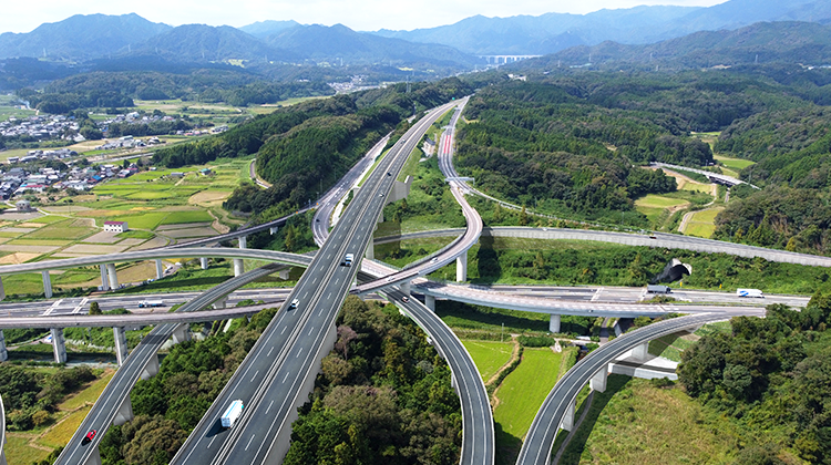 「鈴鹿亀山道路」の完成形をデジタル技術で可視化